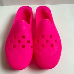 Vans Slip-on Mule TRK Shoe Hot Pink US11 NEW
